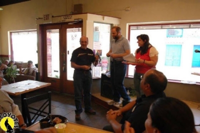 Ian recibiendo su medalla de South Baldy Climb - Socorro NM